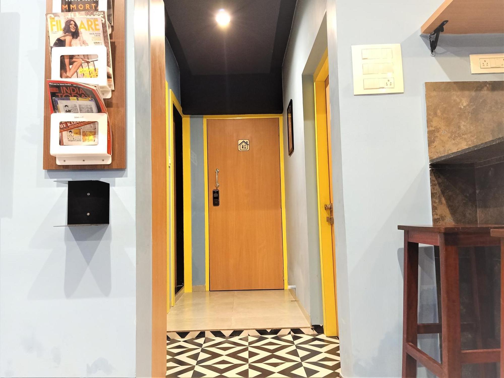 Stay Villa Hostel For Male And Female Mumbai Exterior photo